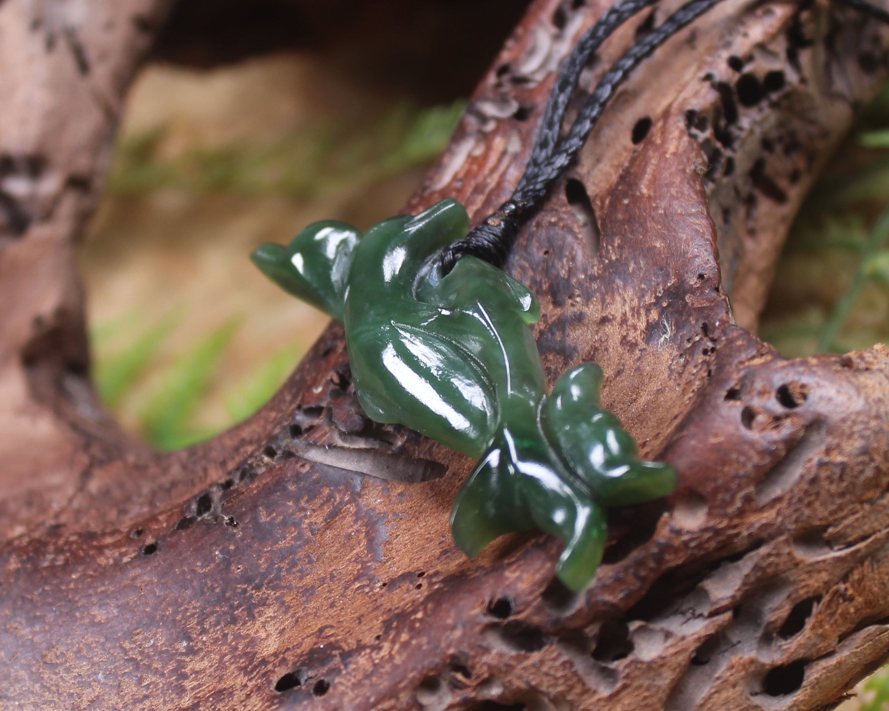 Dolphin or Aihe Pendant - Kawakawa Pounamu - NZ Greenstone