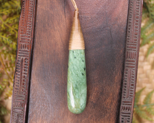 Roimata with Koru Pounamu Pendant - NZ Greenstone