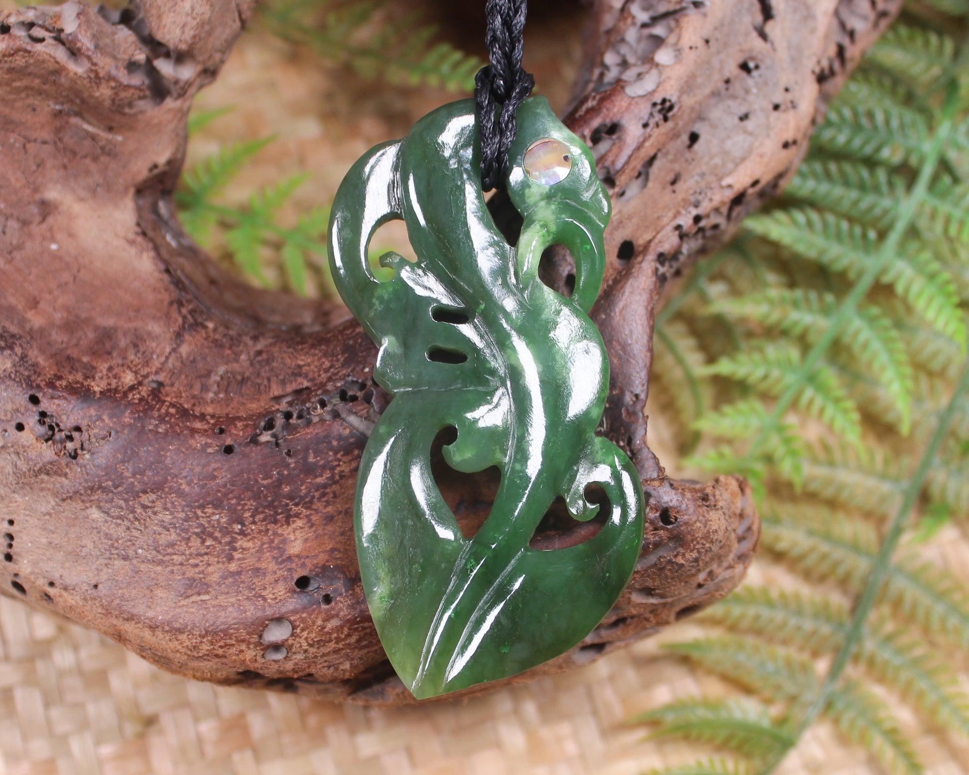Manaia carved from Inanga Pounamu - NZ Greenstone