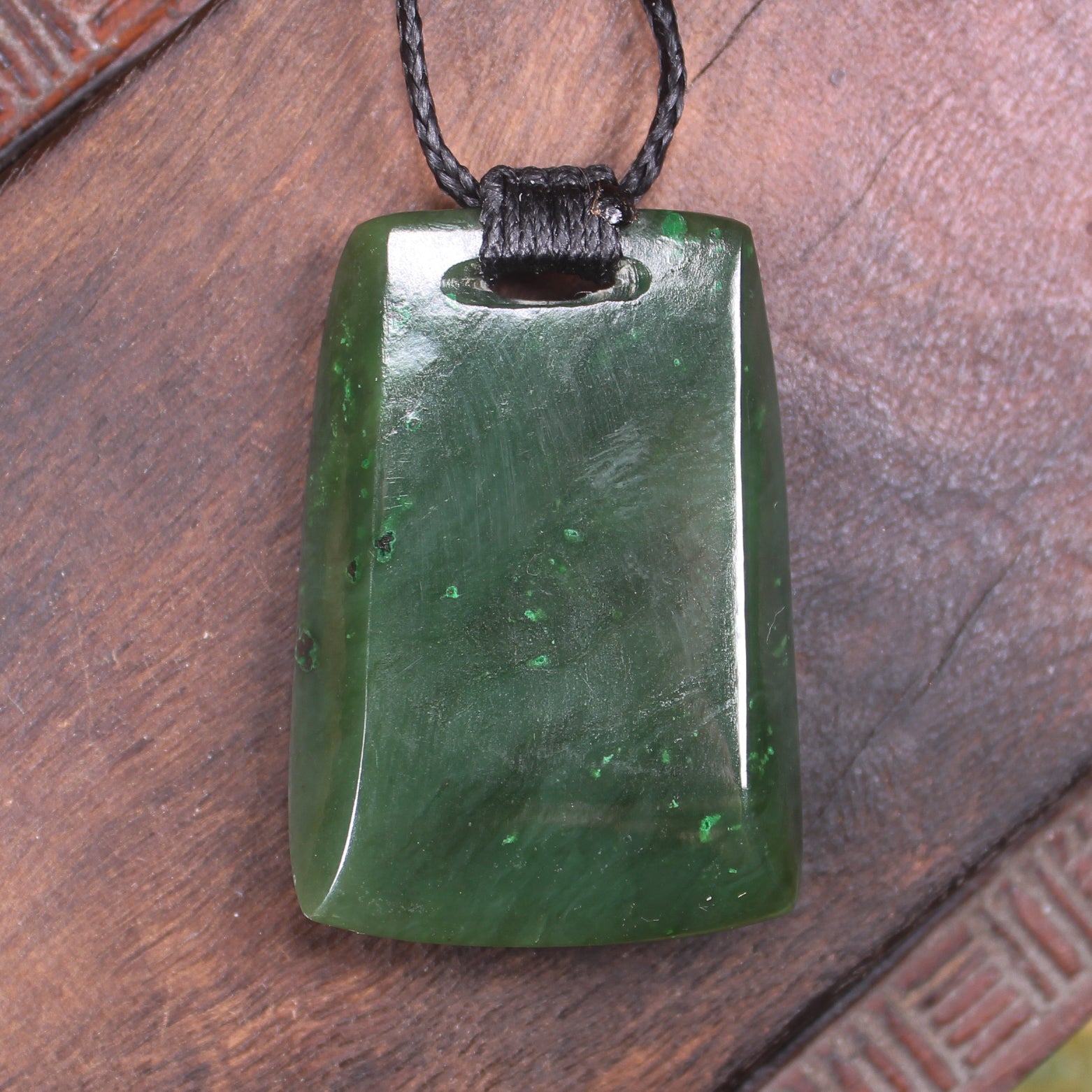 Kawakawa Pounamu Toki