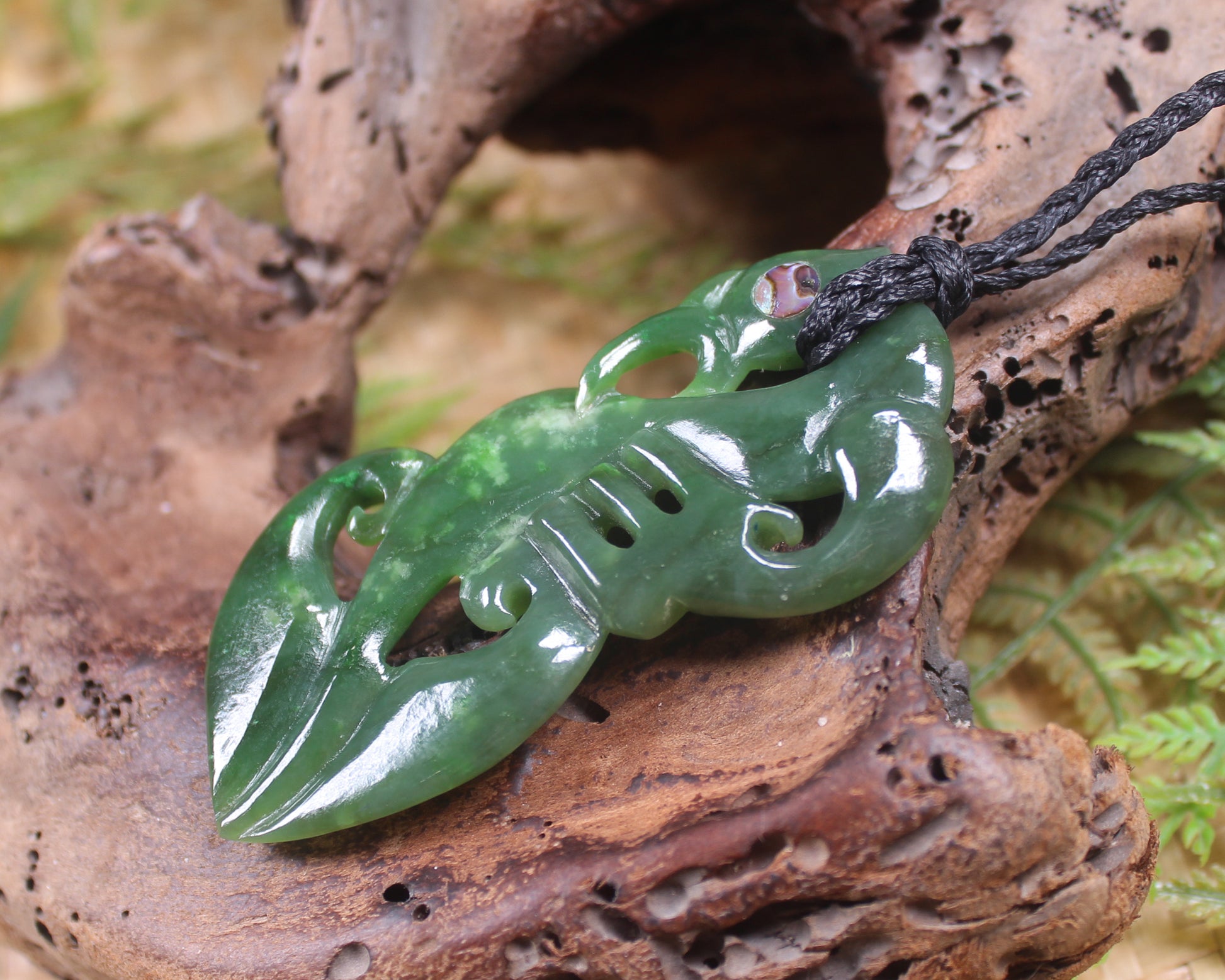Manaia carved from Inanga Pounamu - NZ Greenstone
