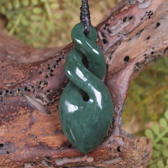 Twist carved from Kawakawa Pounamu - NZ Greenstone