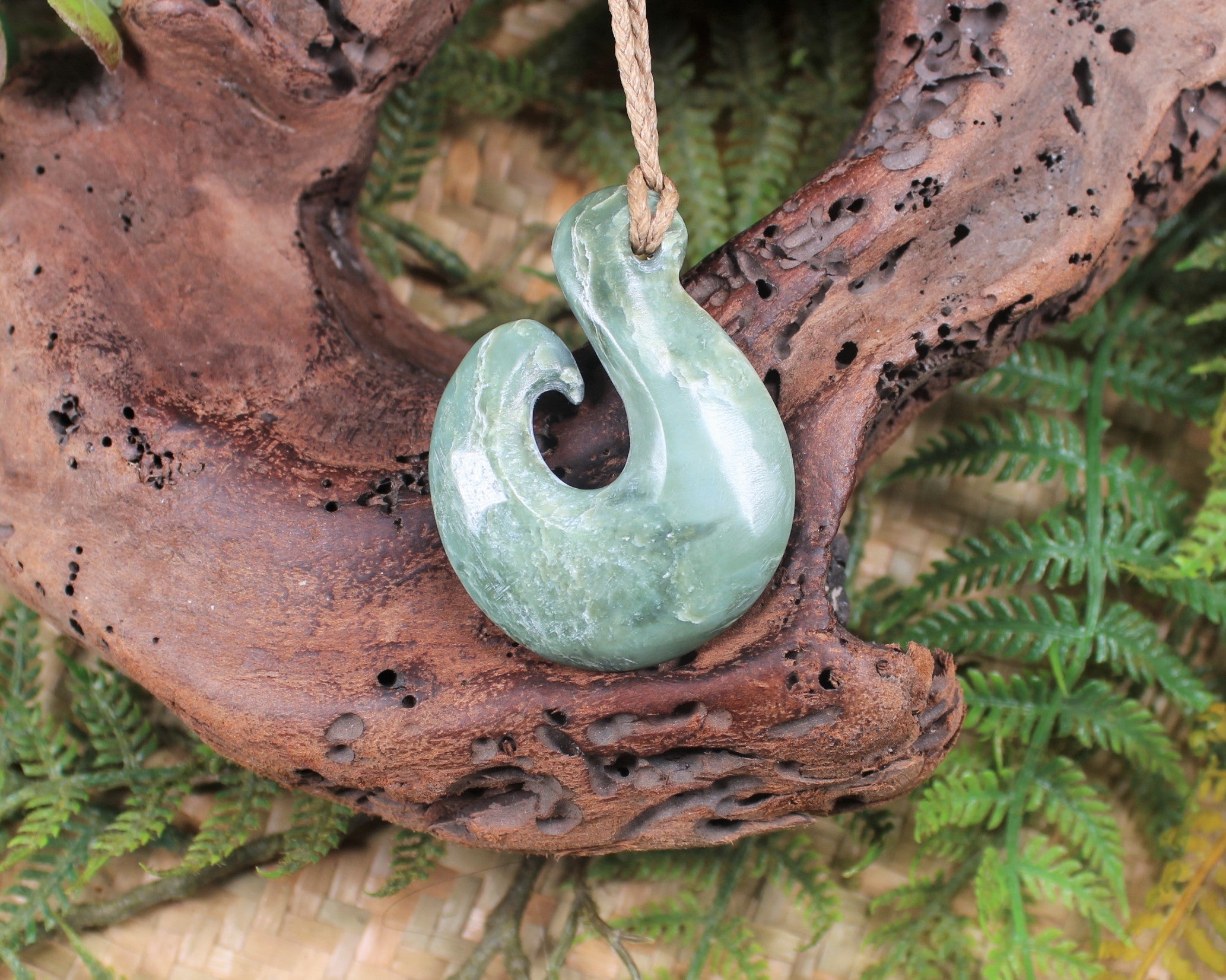 Hei Matau carved from Inanga Pounamu - NZ Greenstone