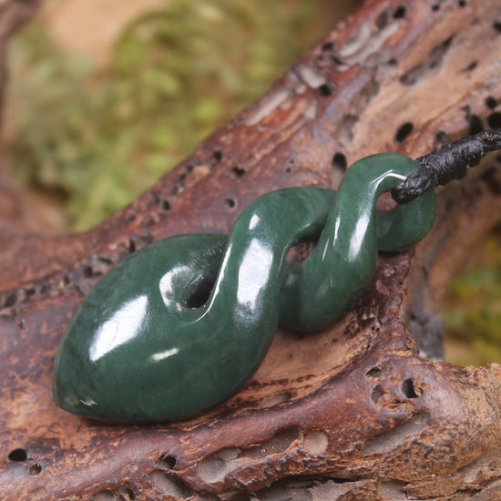 Twist carved from Kawakawa Pounamu - NZ Greenstone