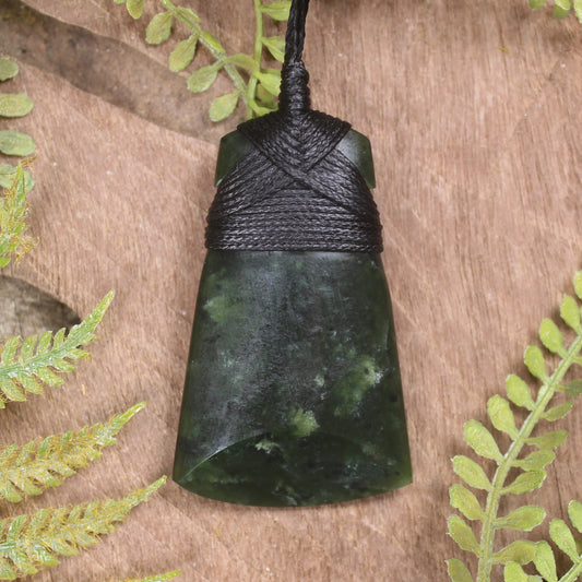 Rimu Pounamu Toki Pendant - NZ Greenstone