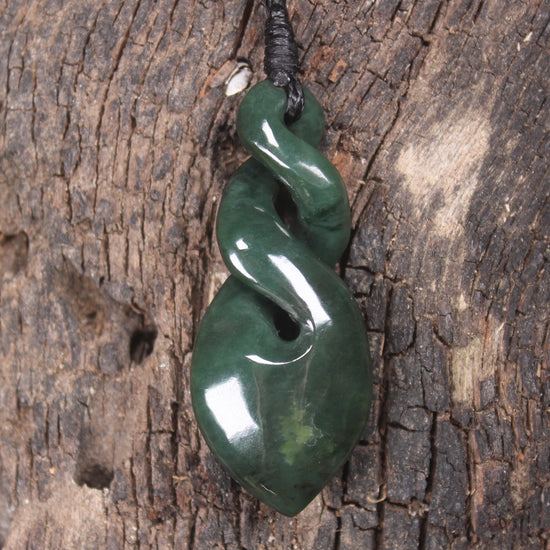 Twist carved from Kawakawa Pounamu - NZ Greenstone