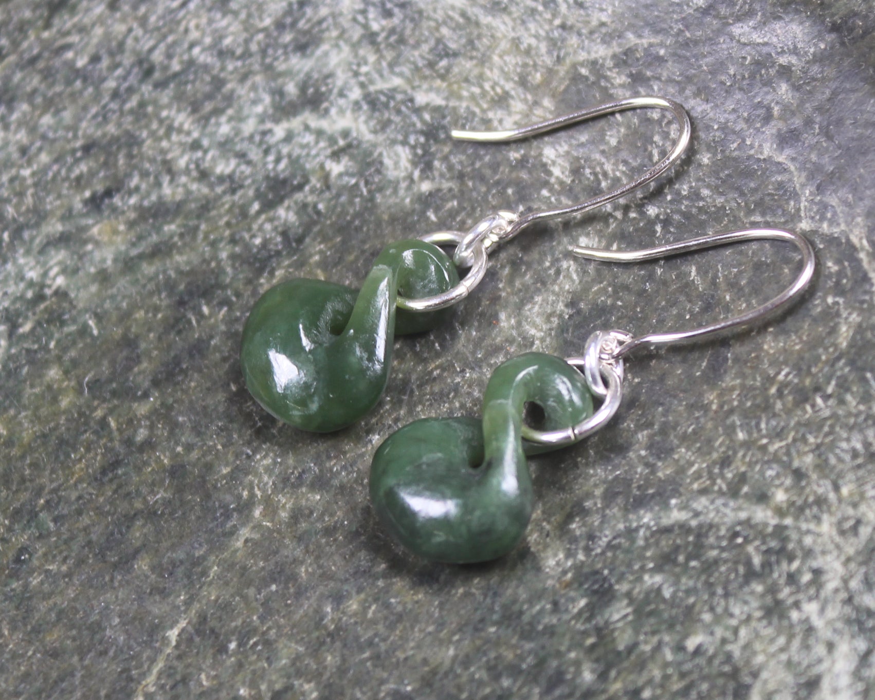 Twist Earrings carved from Hapopo Pounamu - NZ Greenstone