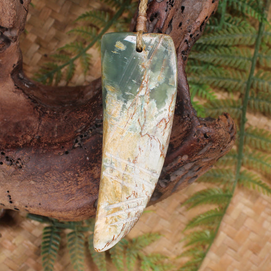 Taniwha Tooth or Niho carved from Flower Jade Pounamu - NZ Greenstone