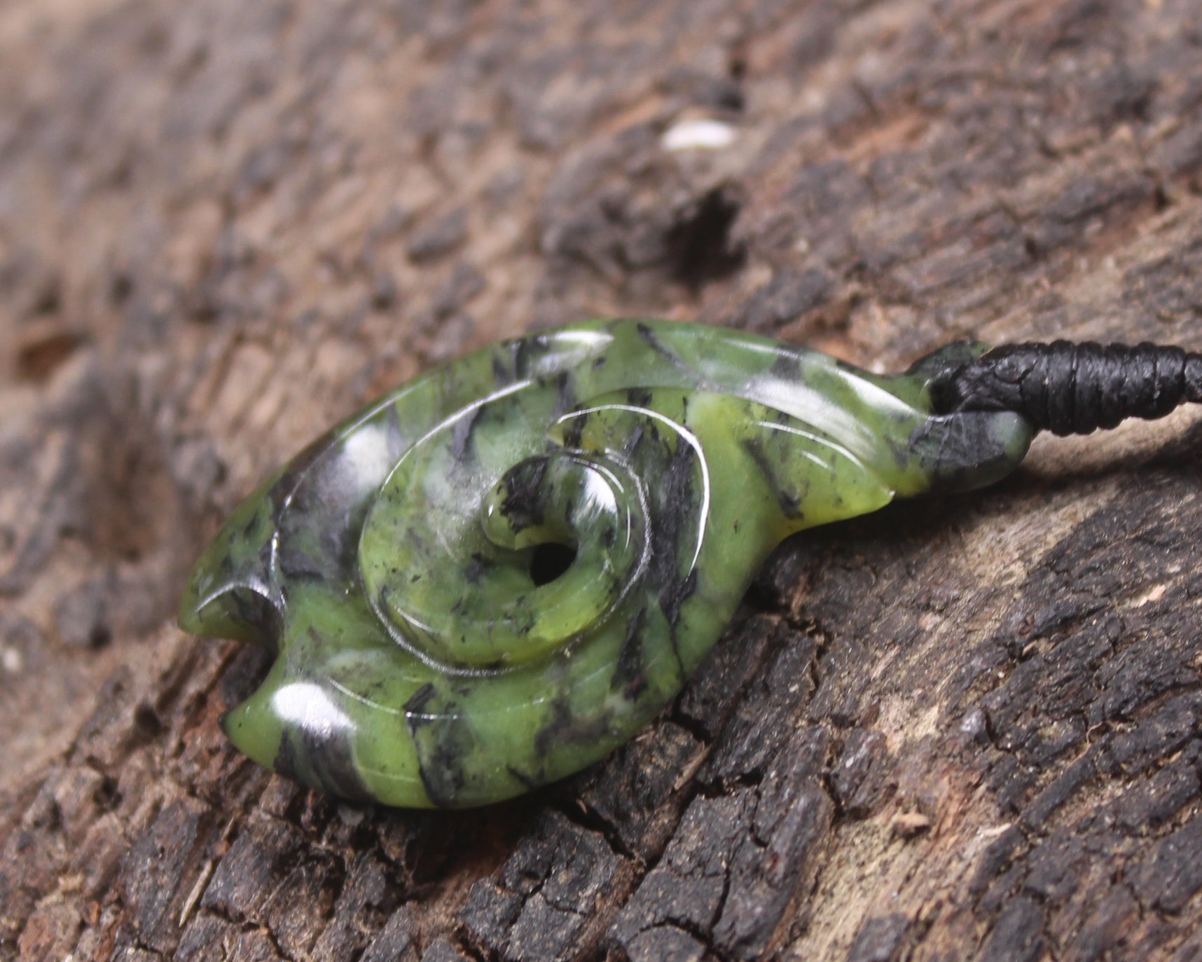 Douglas Creek pounamu hei matau pendant - NZ Greenstone