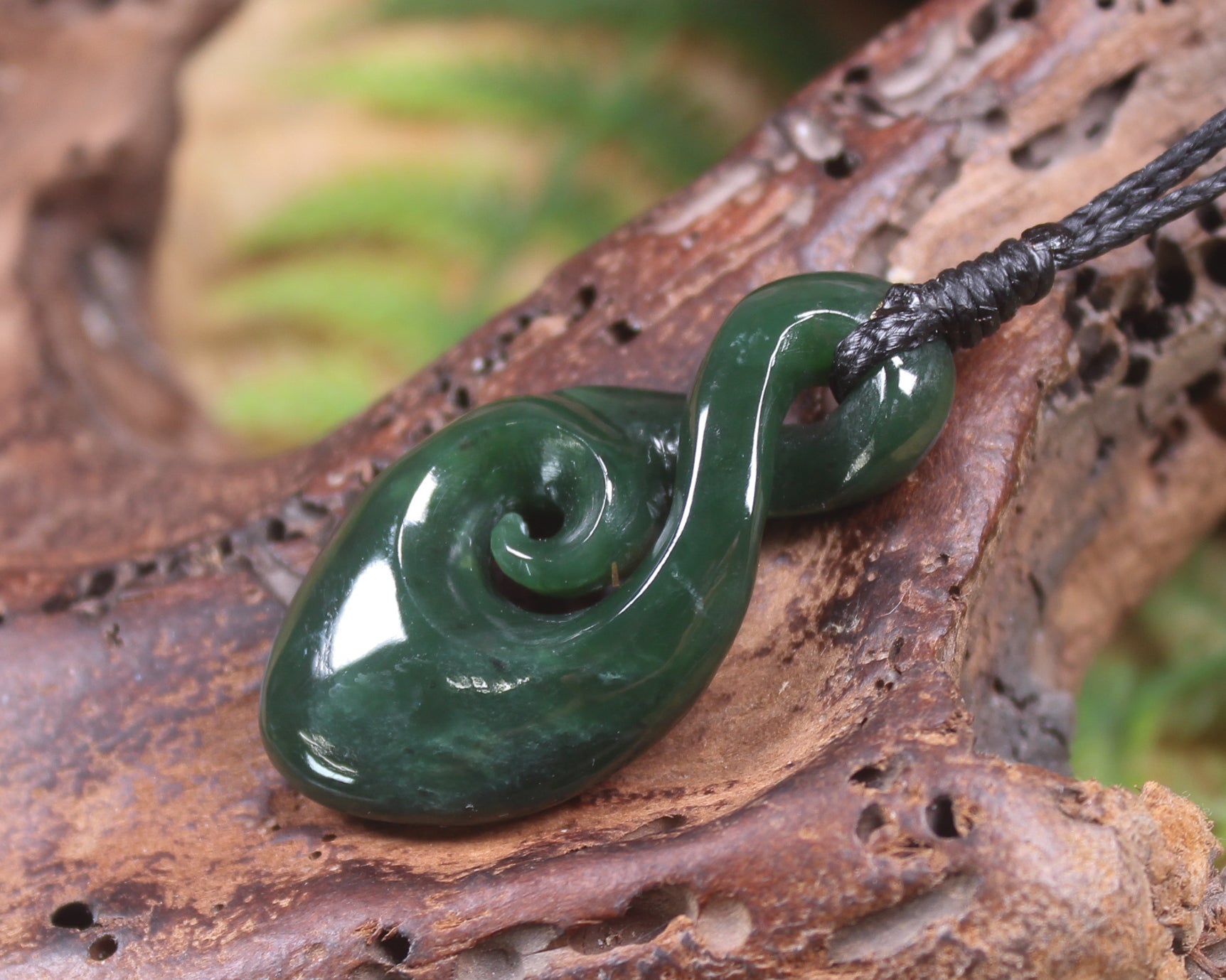 Koru Twist carved from Kawakawa Pounamu - NZ Greenstone