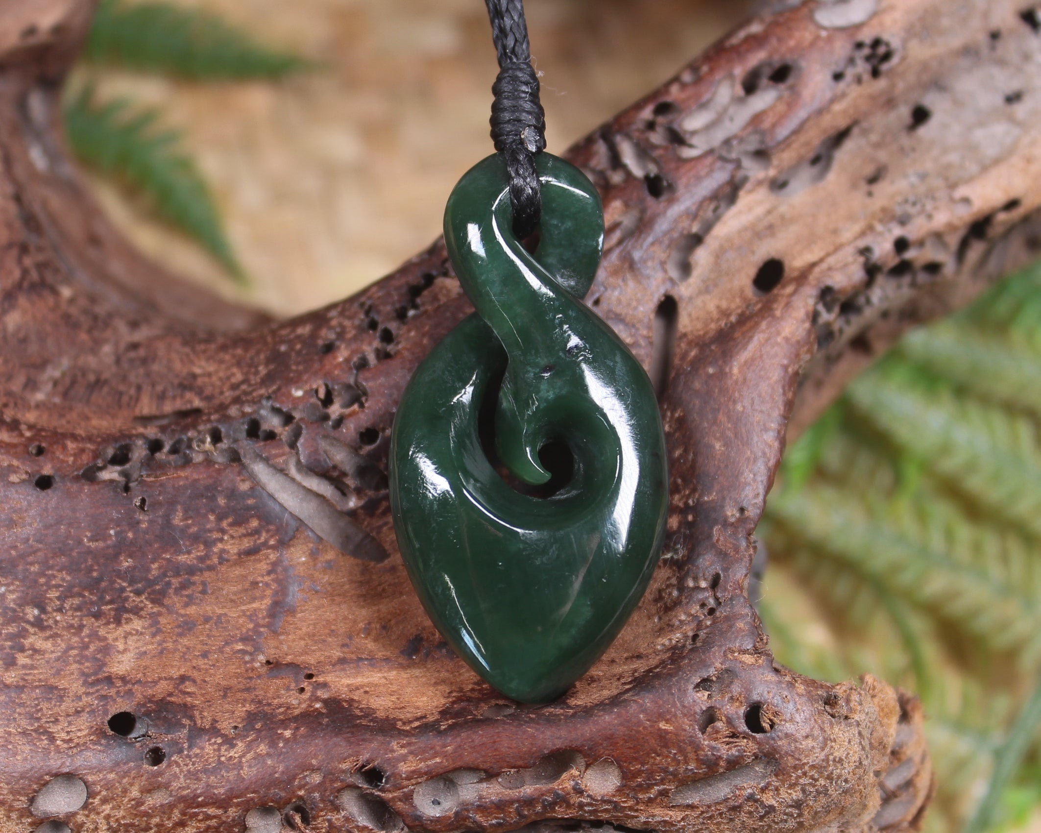 Koru Twist carved from Kawakawa Pounamu - NZ Greenstone