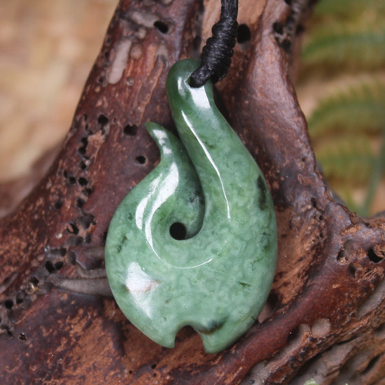 Hei Matau or Fish Hook carved from Kawakawa Pounamu - NZ Greenstone
