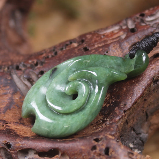 Hei Matau or Fish Hook carved from Kawakawa Pounamu - NZ Greenstone