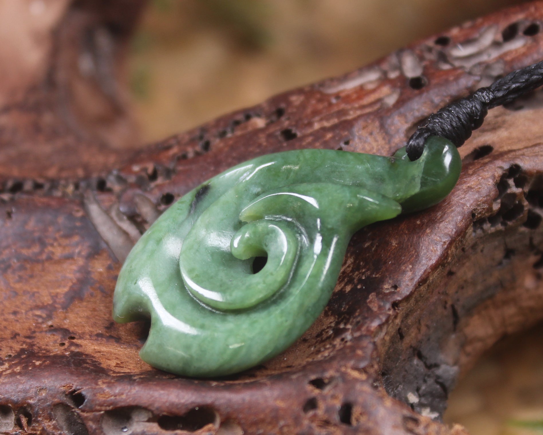 Hei Matau or Fish Hook carved from Kawakawa Pounamu - NZ Greenstone
