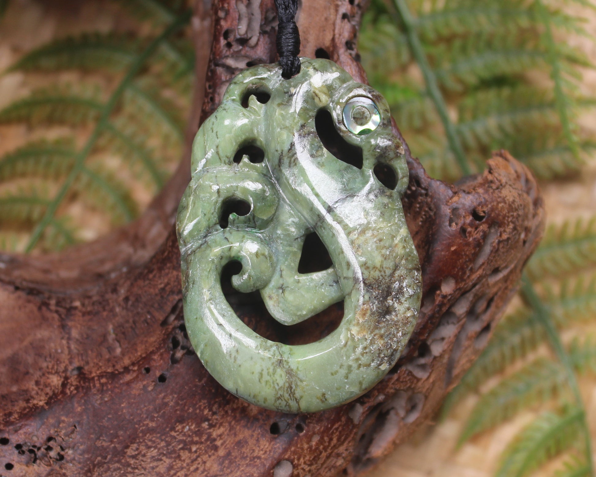 Manaia pendant carved from Rimu Pounamu - NZ Greenstone