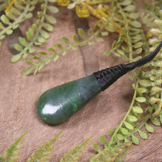 Roimata or Teardop carved from Hapopo Pounamu - NZ Greenstone