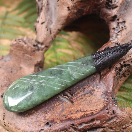 Roimata Teardrop carved from Hapopo Pounamu - NZ Greenstone