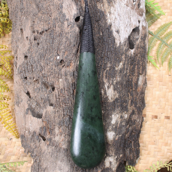 Kawakawa Pounamu Roimata Pendant - NZ Greenstone