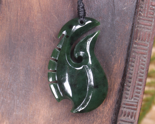 Hei Matau or Fish Hook carved from Kawakawa Pounamu - NZ Greenstone