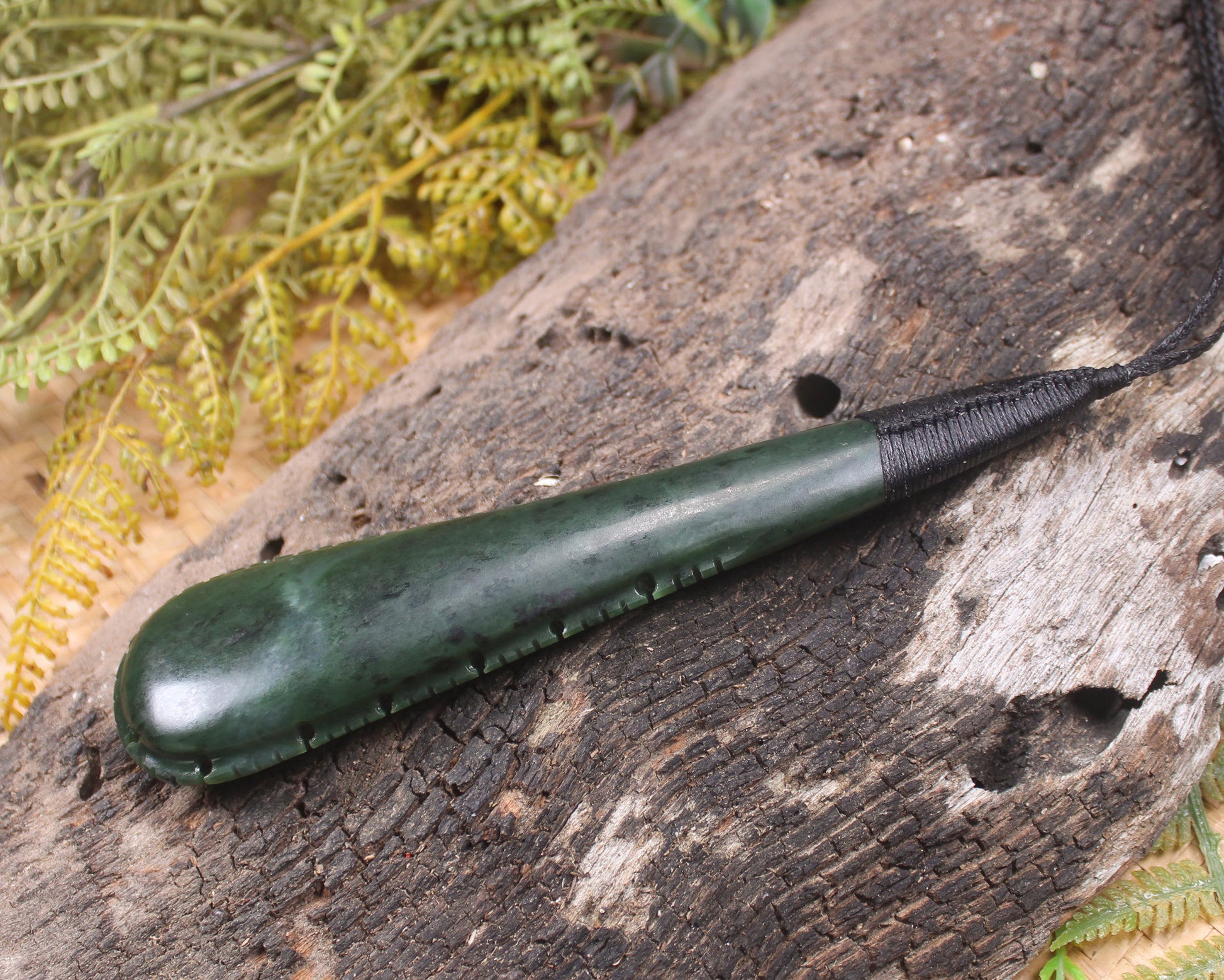 Rimu Pounamu Roimata Pendant - NZ Greenstone