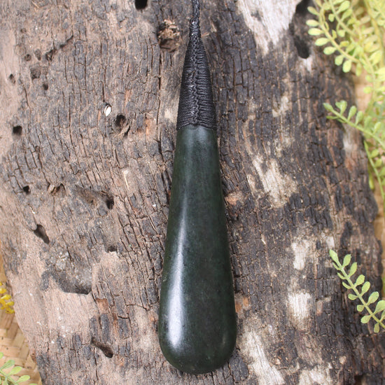 Kawakawa Pounamu Roimata Pendant - NZ Greenstone