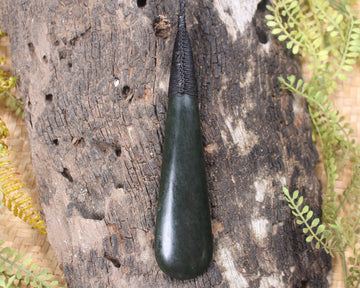Kawakawa Pounamu Roimata Pendant - NZ Greenstone