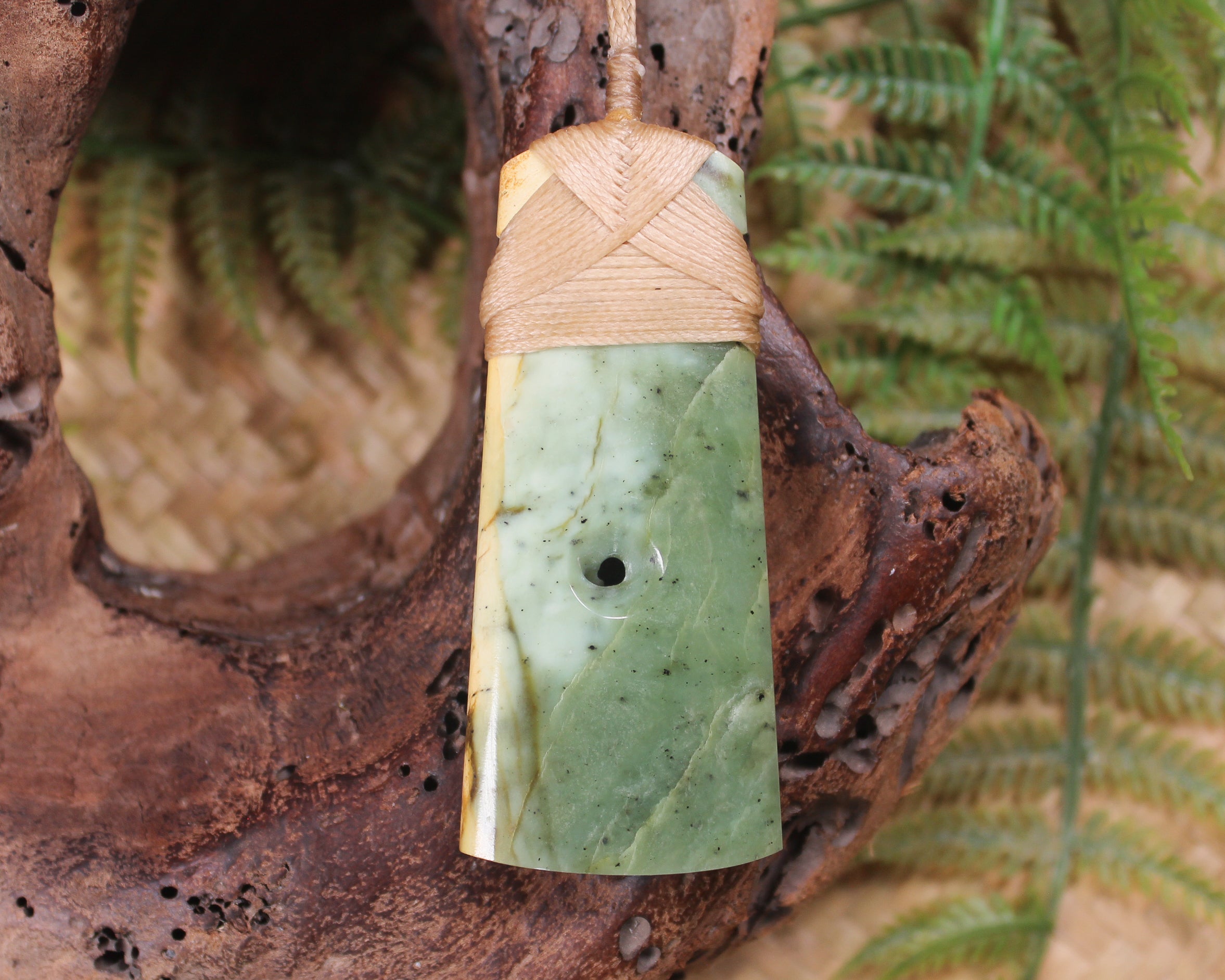 Toki or Adze with Koru carved from Hapopo Pounamu - NZ Greenstone