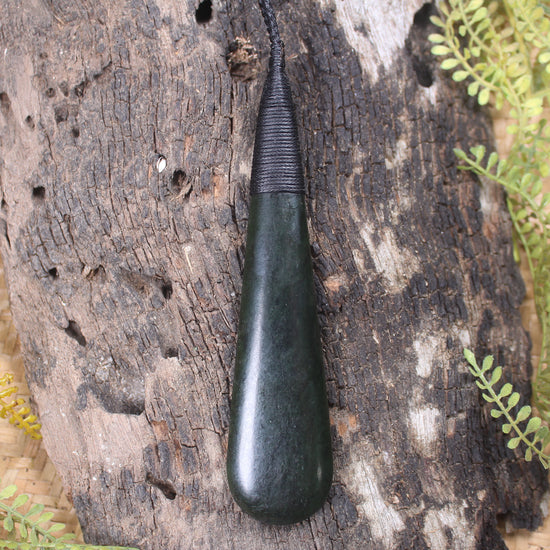 Kawakawa Pounamu Roimata Pendant - NZ Greenstone
