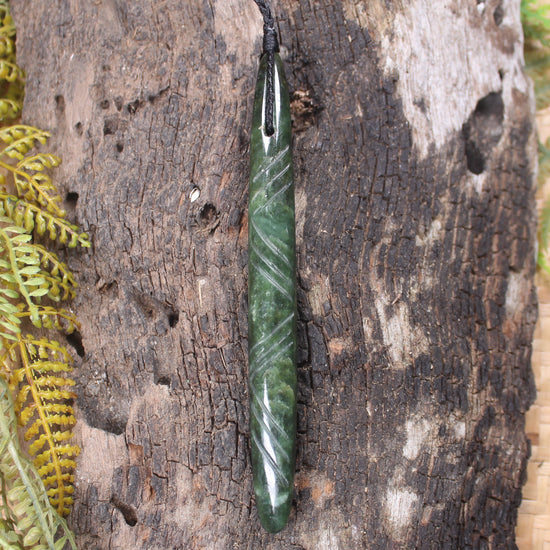 Roimata Teardrop carved from Hapopo Pounamu - NZ Greenstone