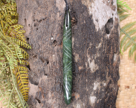 Roimata Teardrop carved from Hapopo Pounamu - NZ Greenstone