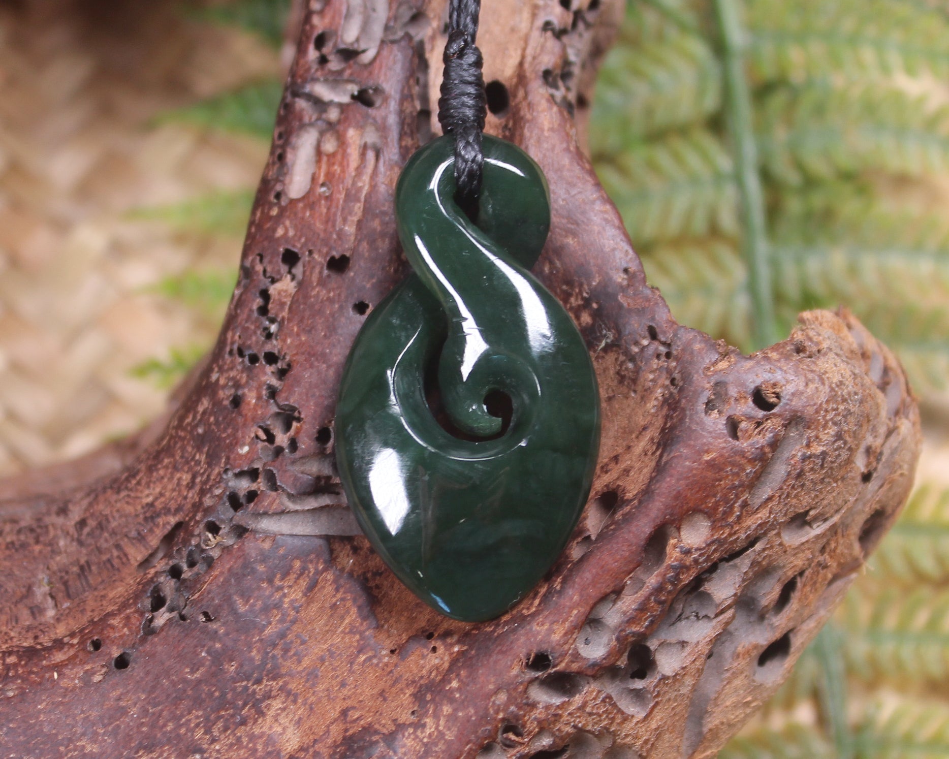 Koru Twist carved from Kawakawa Pounamu - NZ Greenstone