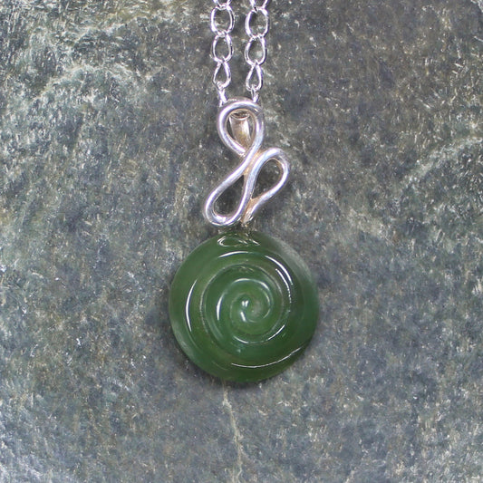 Kawakawa Pounamu pendant set in Sterling Silver - NZ Greenstone