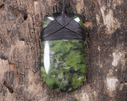 Roimata Teardrop carved from Douglas Creek Pounamu - NZ Greenstone