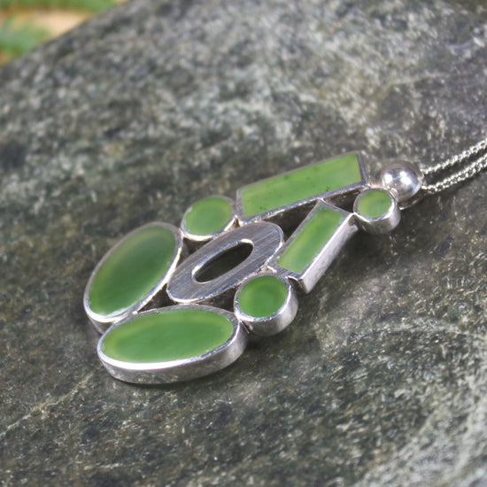 Hapopo Pounamu pendant set in Sterling Silver - NZ Greenstone