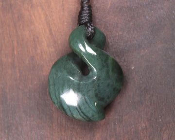Twist carved from Kawakawa Pounamu - NZ Greenstone