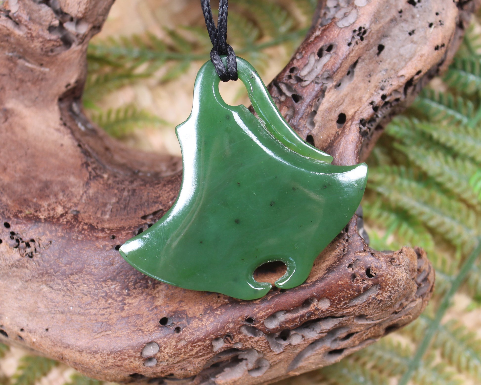 Stingray or Whai carved from Hapopo Pounamu - NZ Greenstone