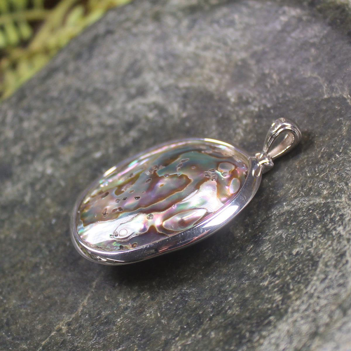 Sterling Silver Pāua Shell Pendant