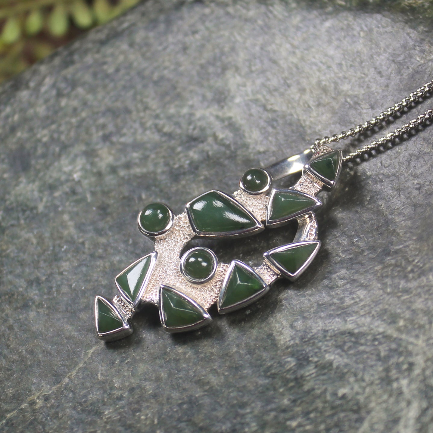 Kawakawa Pounamu pendant set in Sterling Silver - NZ Greenstone