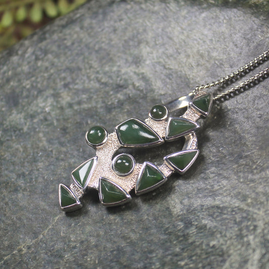 Kawakawa Pounamu pendant set in Sterling Silver - NZ Greenstone