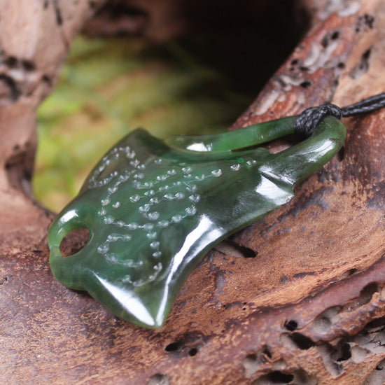 Stingray or Whai carved from Kawakawa Pounamu - NZ Greenstone