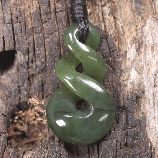 Twist carved from Rimu Pounamu - NZ Greenstone