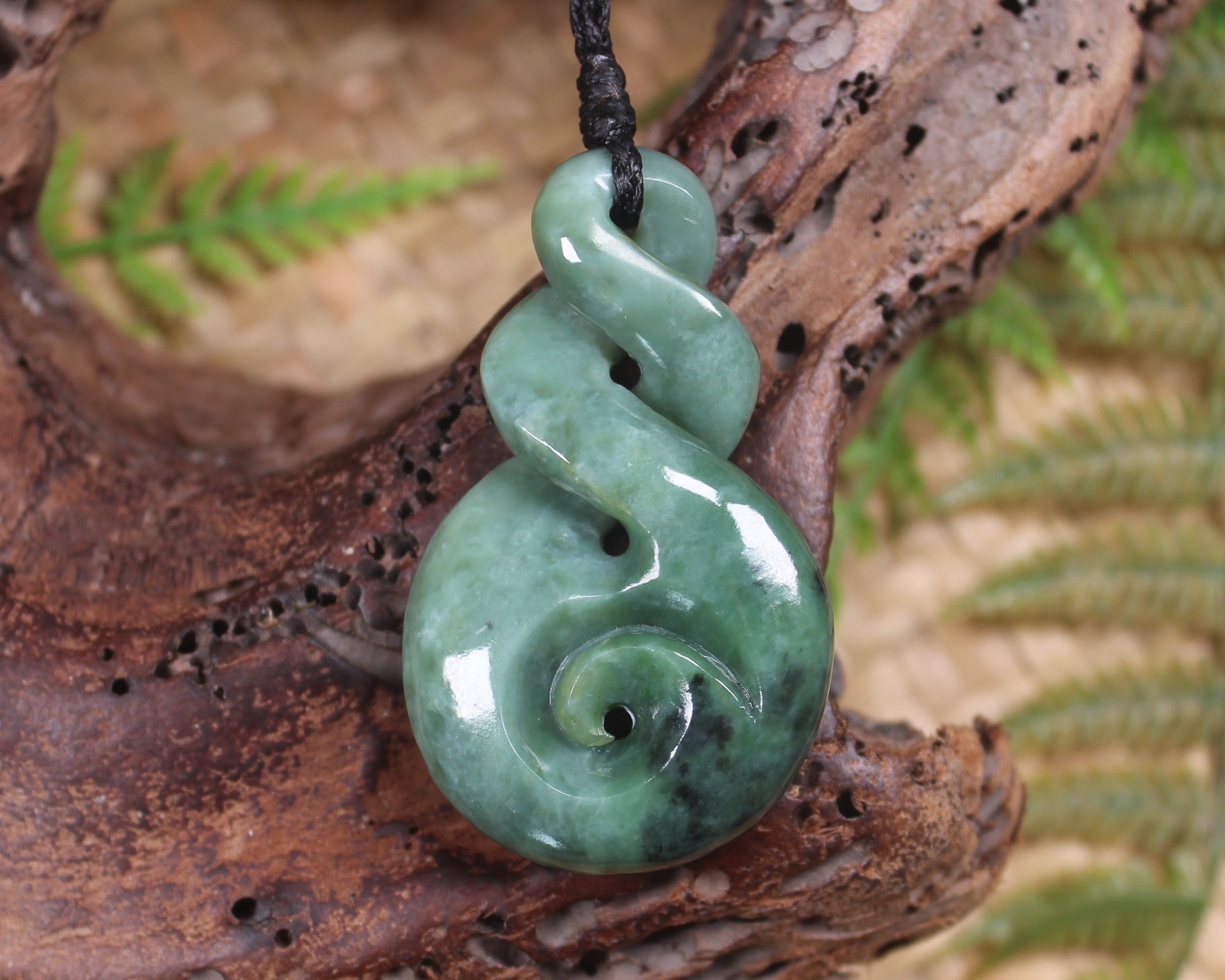 Koru Twist carved from Inanga Pounamu - NZ Greenstone