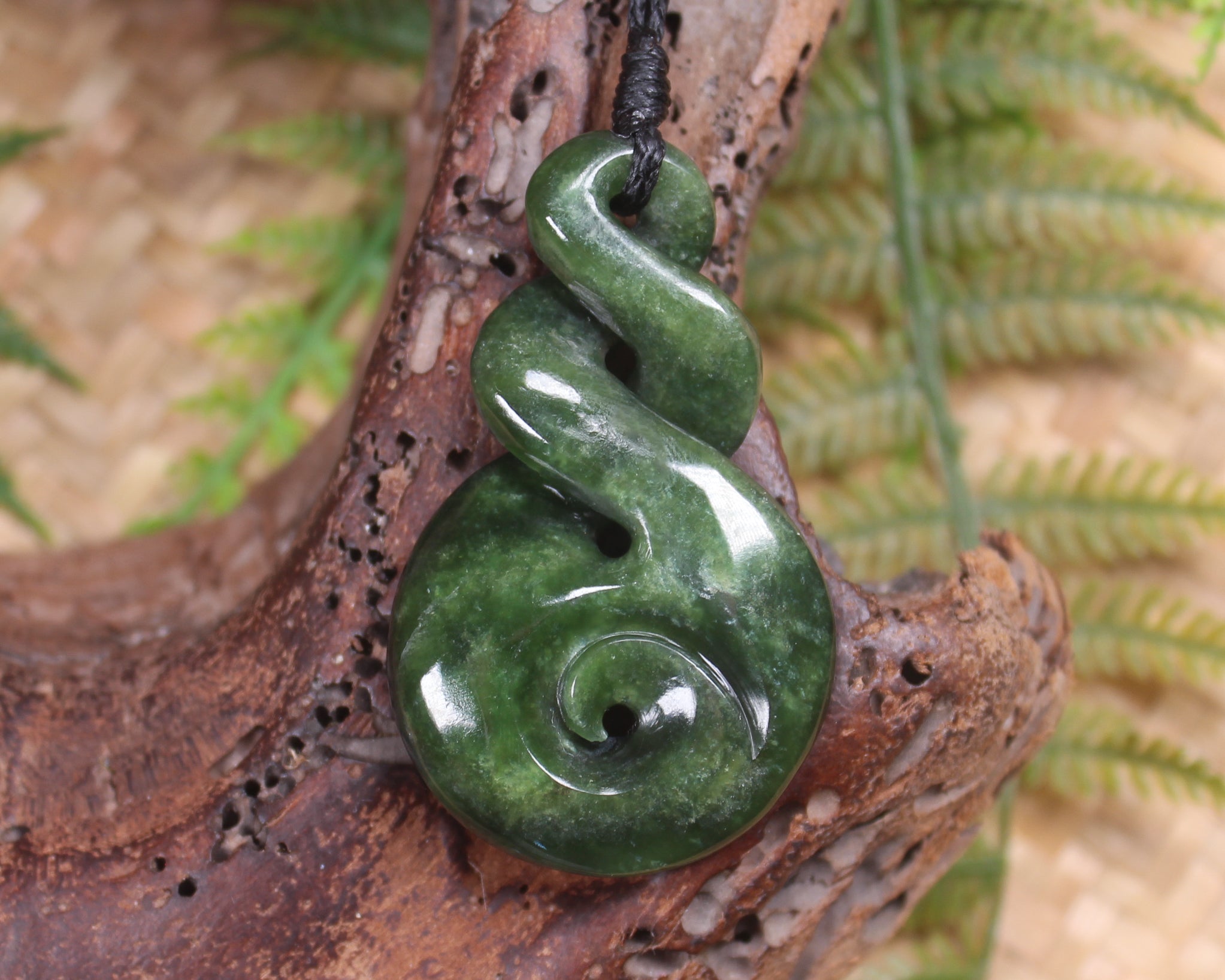 Koru Twist carved from Kawakawa Pounamu - NZ Greenstone