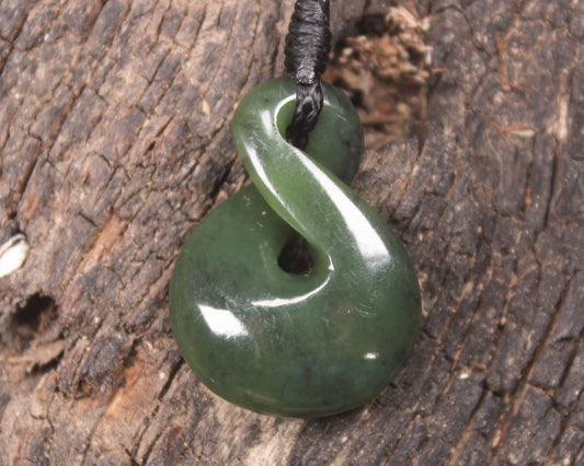 Twist carved from Rimu Pounamu - NZ Greenstone