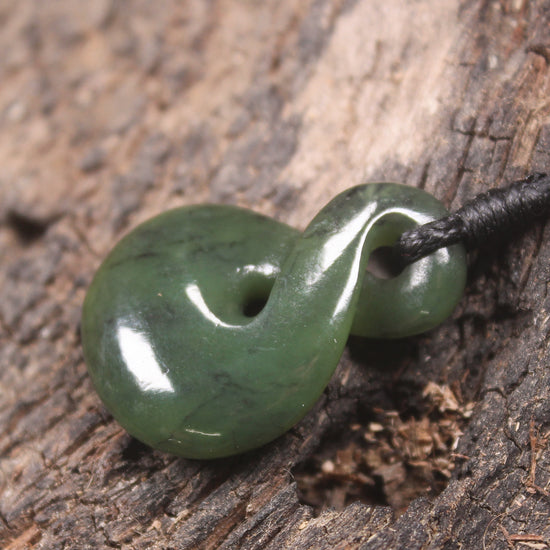 Twist carved from Rimu Pounamu - NZ Greenstone
