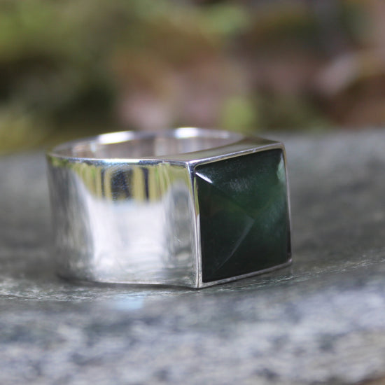 Sterling Silver Kawakawa Pounamu Ring - NZ Greenstone