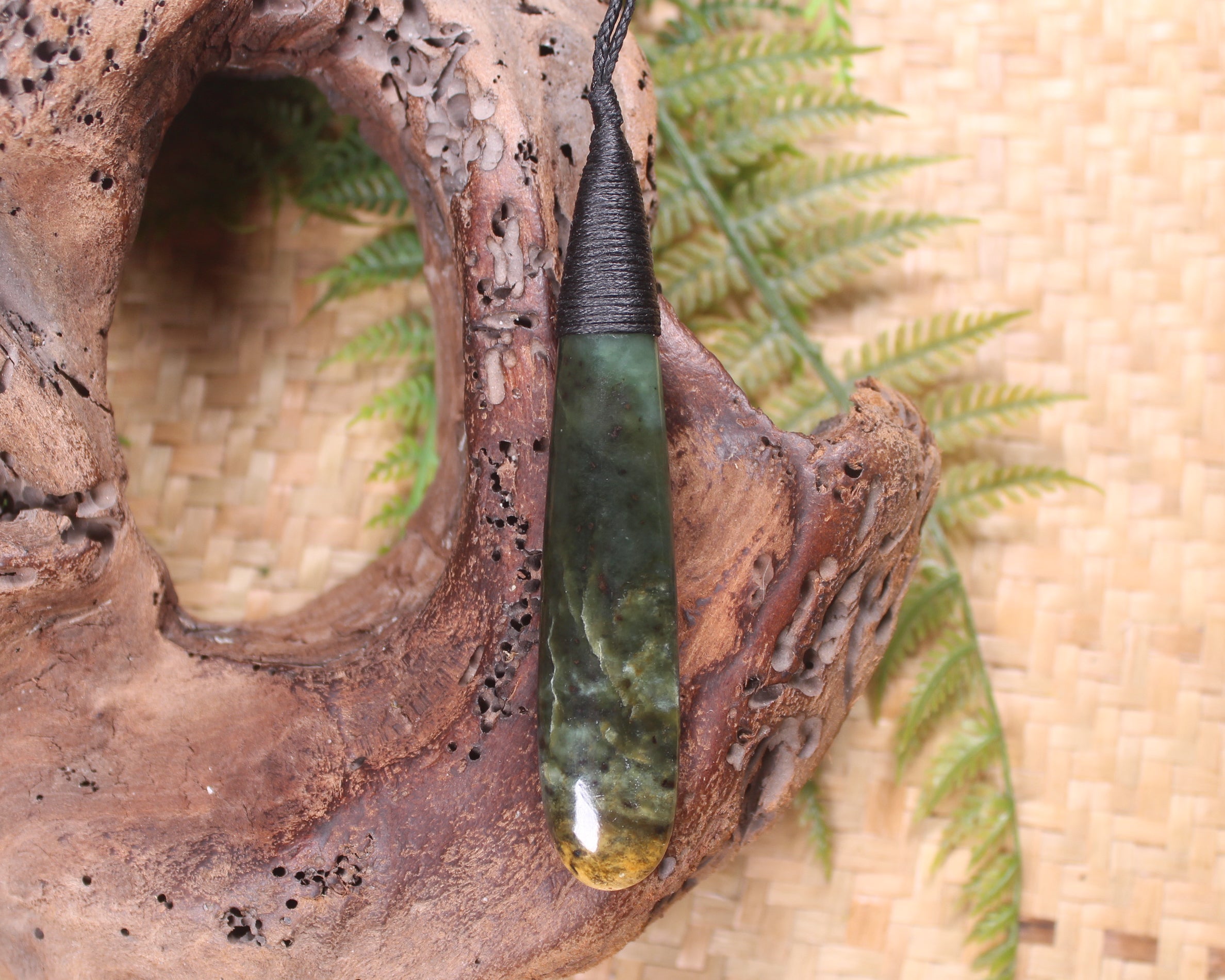 Rimu Pounamu Roimata Pendant - NZ Greenstone