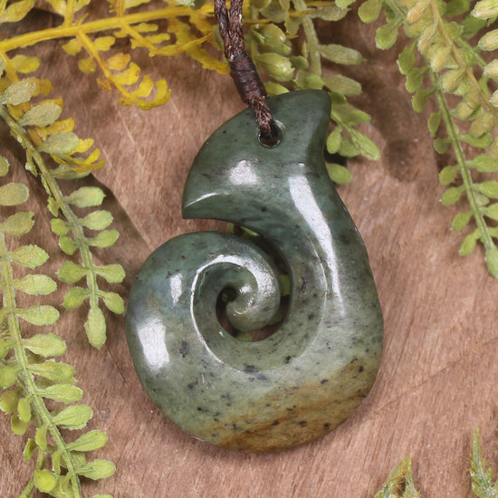 Flower Jade Hei Matau pendant  - NZ Greenstone
