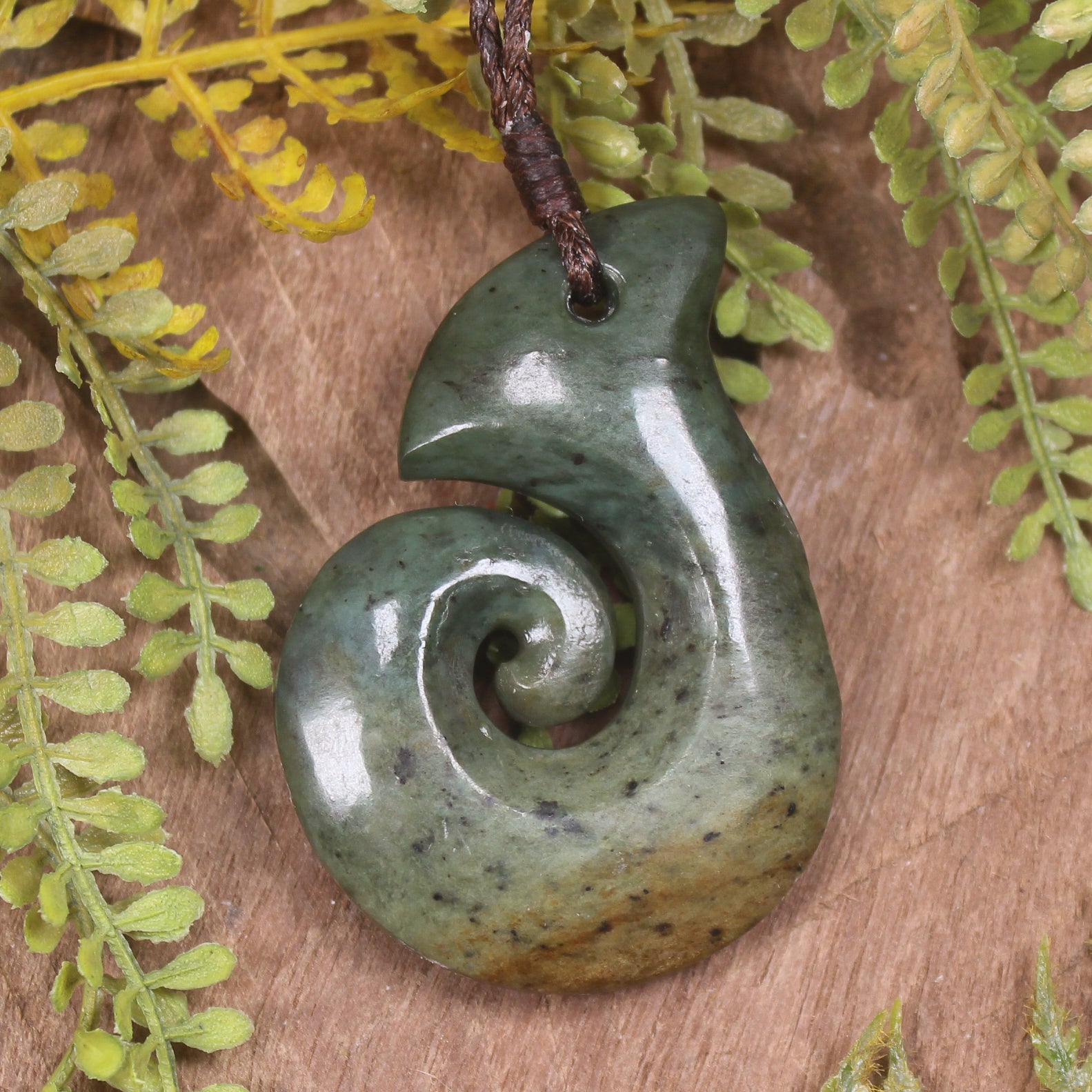 Flower Jade Hei Matau pendant  - NZ Greenstone