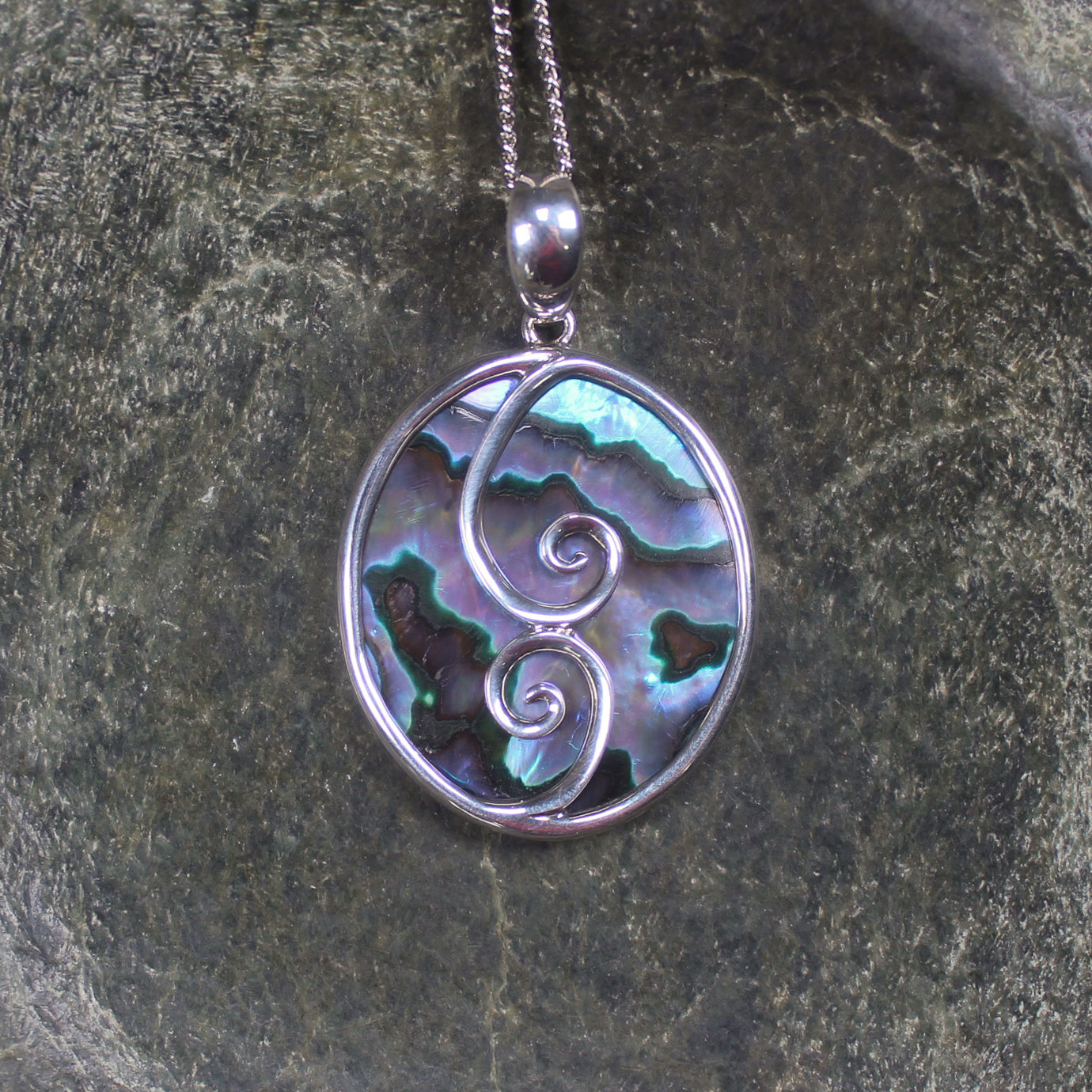 Sterling Silver Pāua Shell Pendant